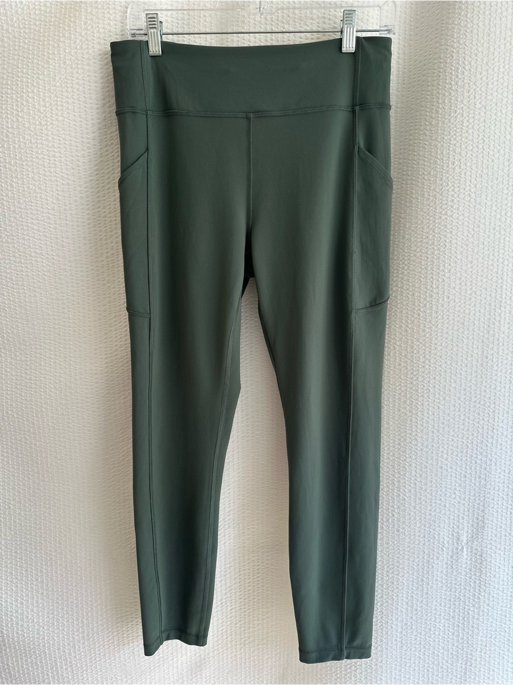 LULULEMON Invigorate Dark Olive High Rise 25" Leggings Pockets Everlux Size 10